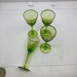 Lot of 4 green porto liquor fine glasses